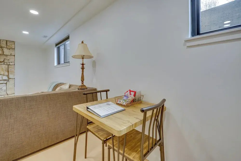 Convenient Salt Lake Area Vacation Rental!