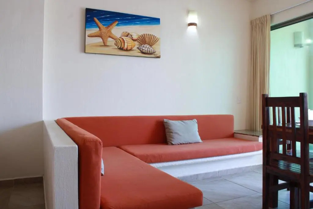 Auroza Resort