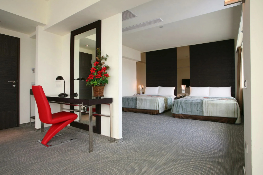 Jih Lih Hotel