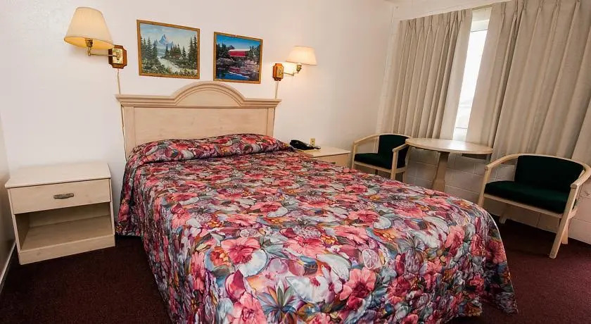 Sandpiper Lodge - Merced