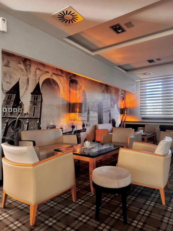 Hotel Exclusive