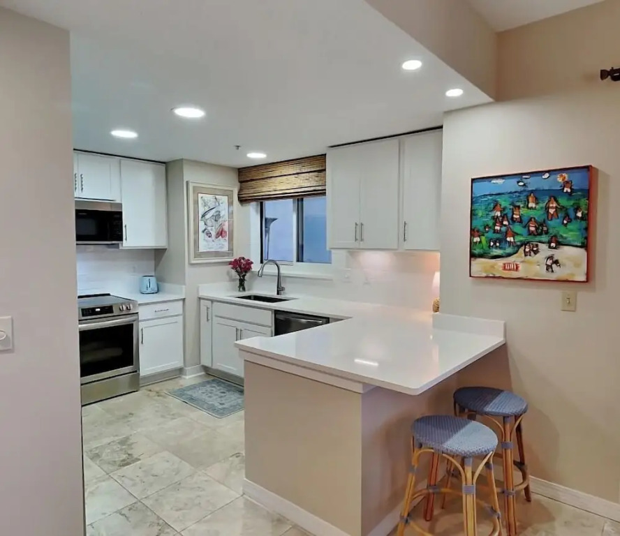 South Harbour #2F by Southern Vacation Rentals