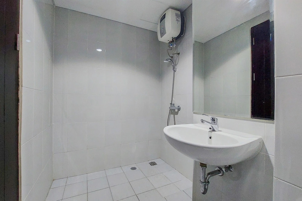 Homey And Best Choice Studio 16Th Floor Casa De Parco Apartment