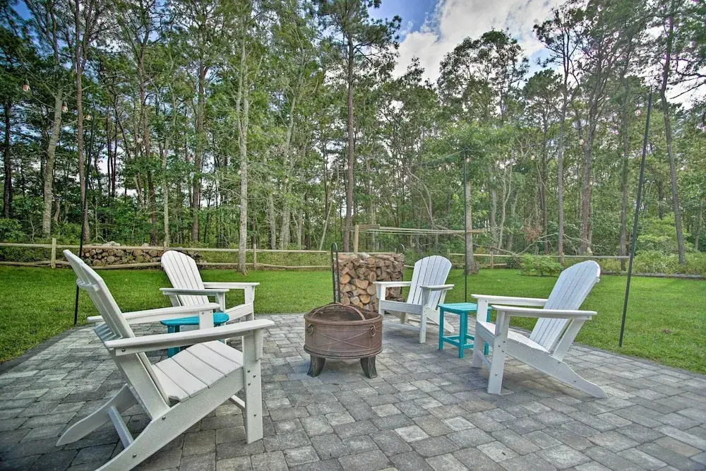 Walk to Beach: Home w/ Grill in South Yarmouth