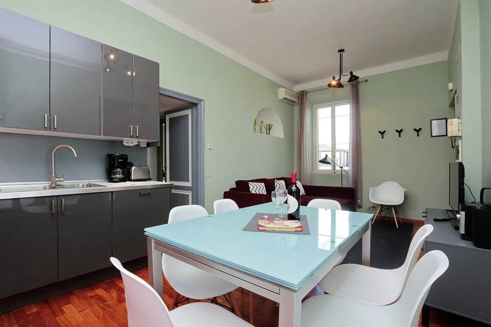 Rome Accommodation - Piazza di Spagna I