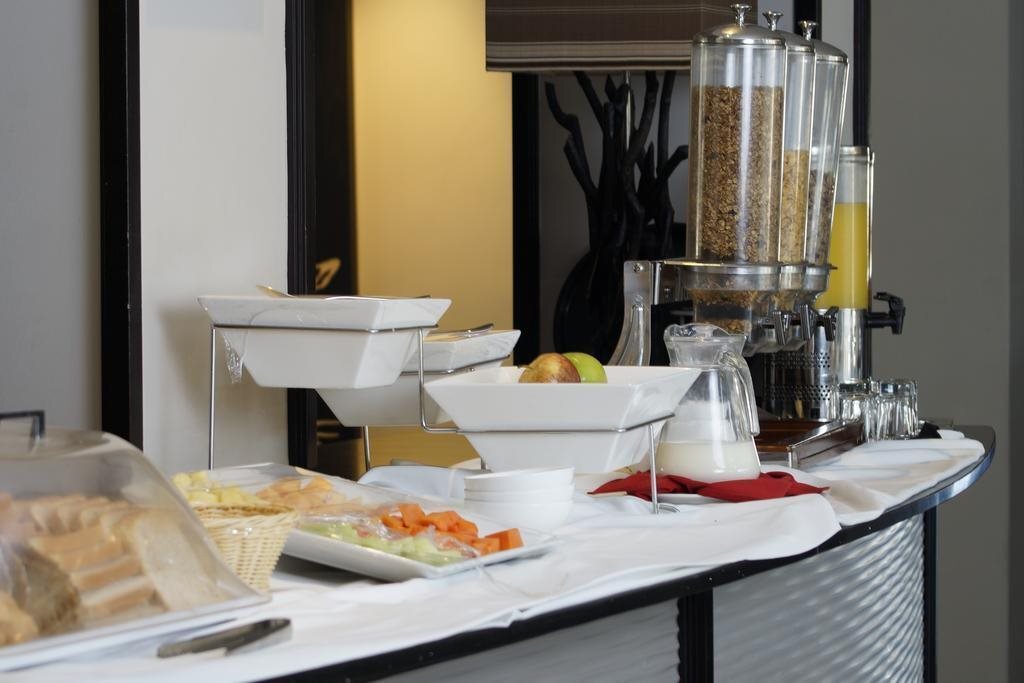 Regent Select Hotel