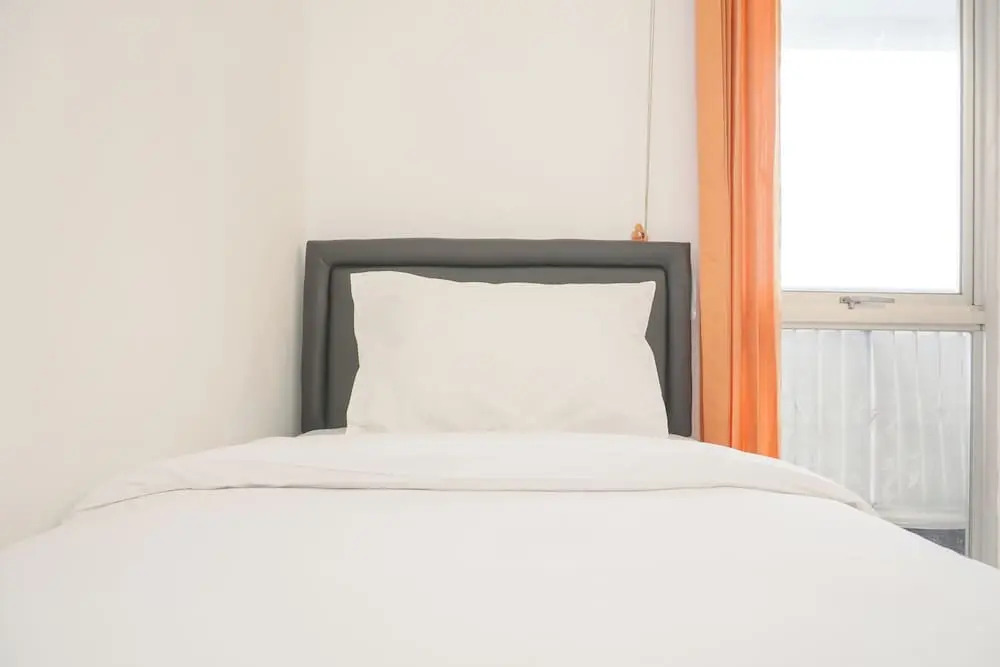 Minimalist Studio Taman Semanan Indah Cengkareng Apartment