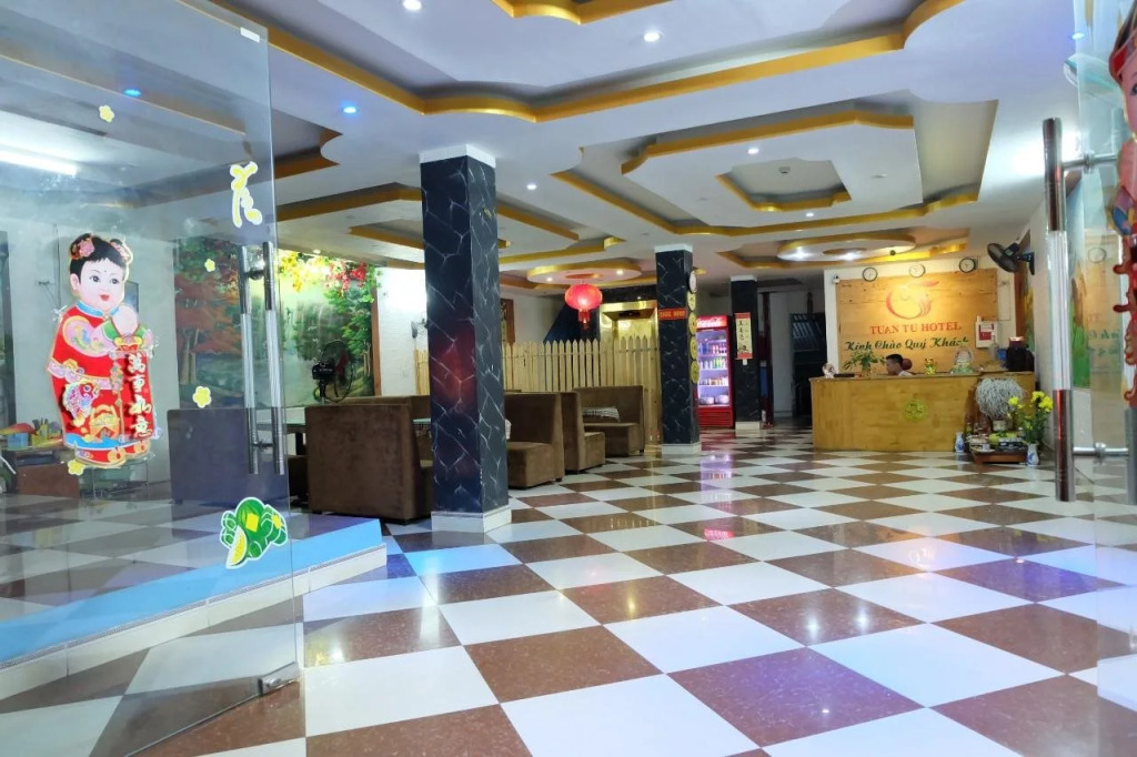 Tuan Tu Hotel