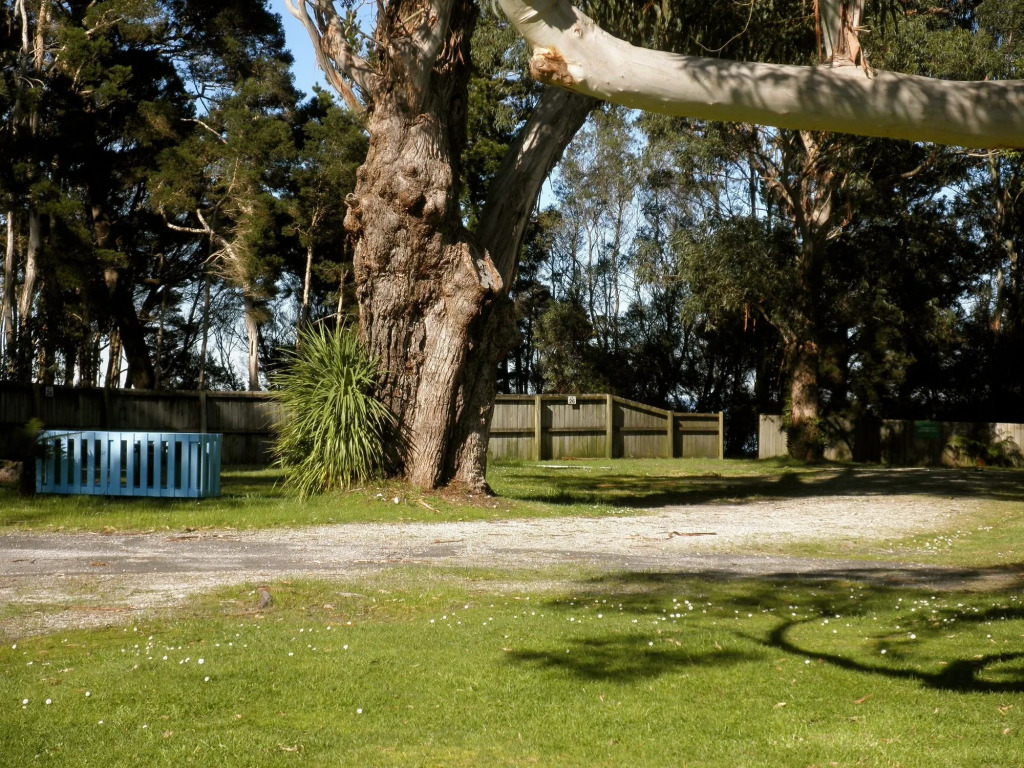 Strahan Beach Tourist Park