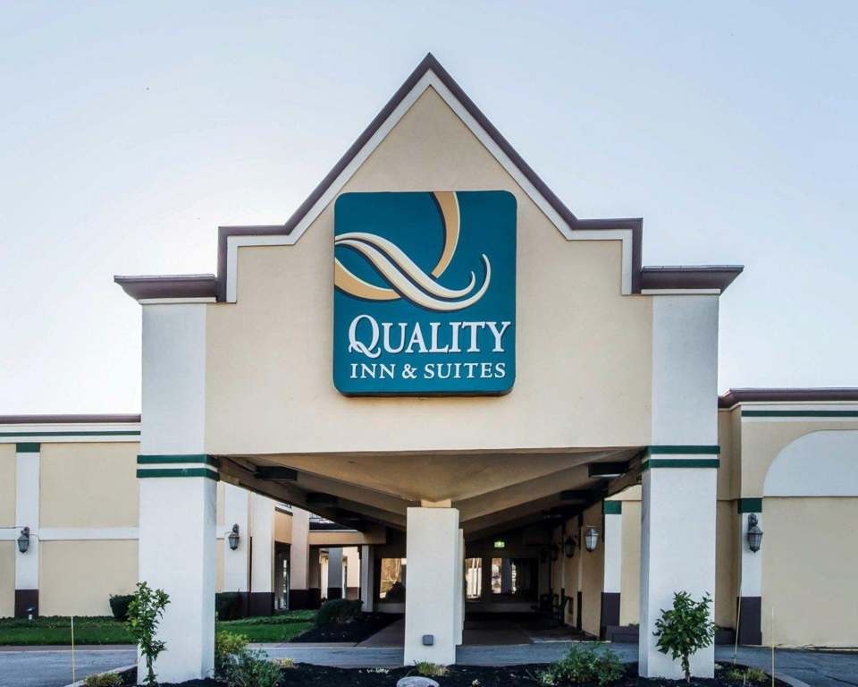 Comfort Suites Bethlehem Near Lehigh University and LVI Airport