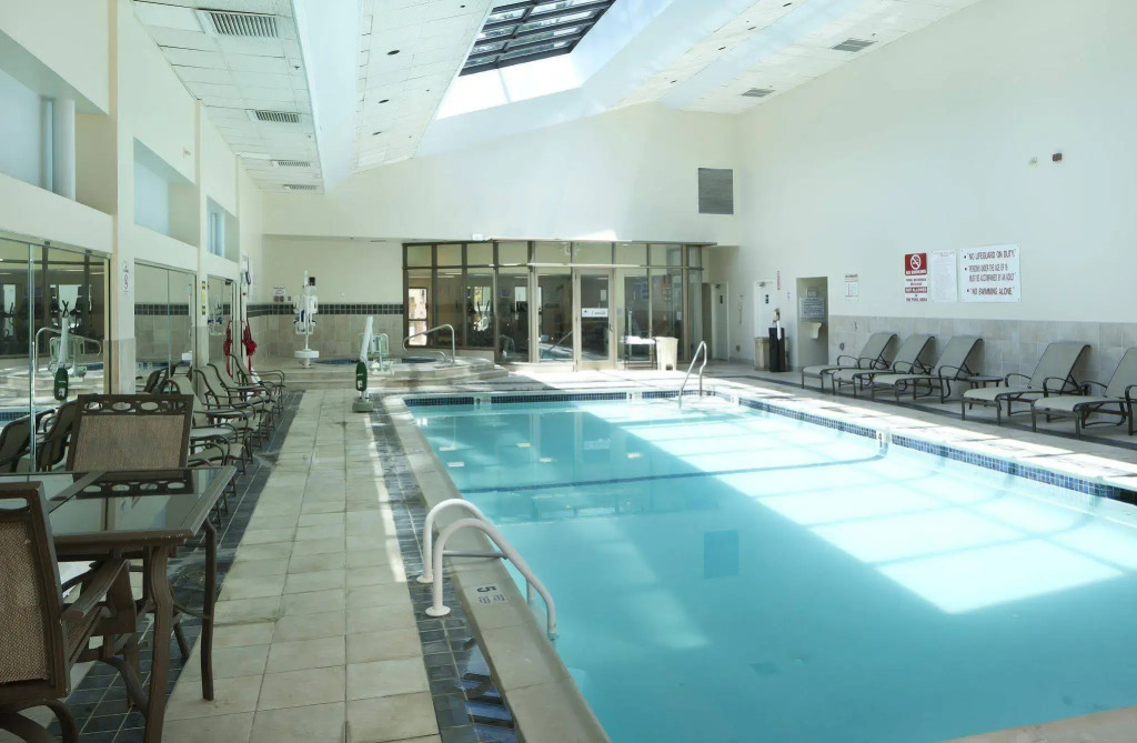 DoubleTree by Hilton Fort Lee/George Washington Bridge