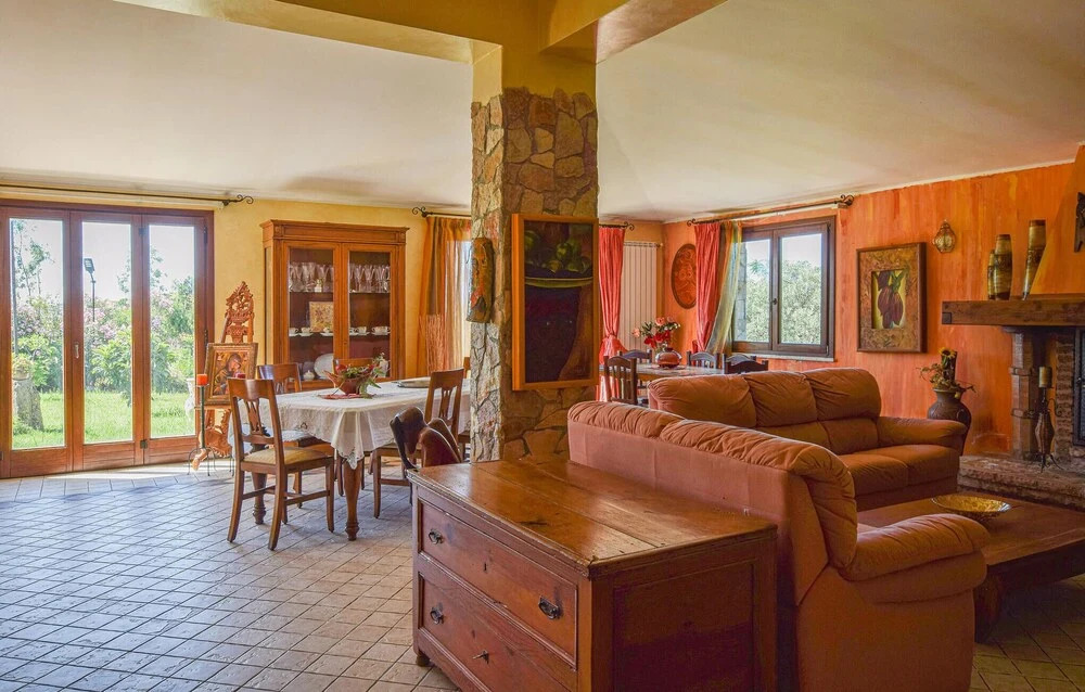 Beautiful Home in Isola di Capo Rizzuto With 3 Bedrooms