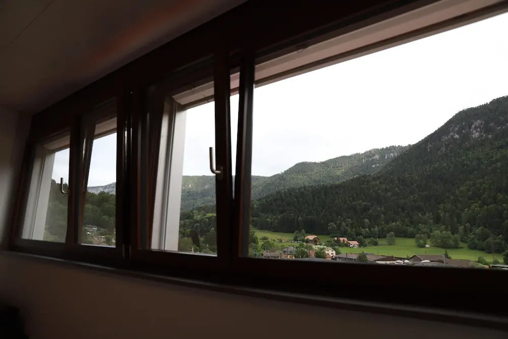 Lauberge de Noiraigue