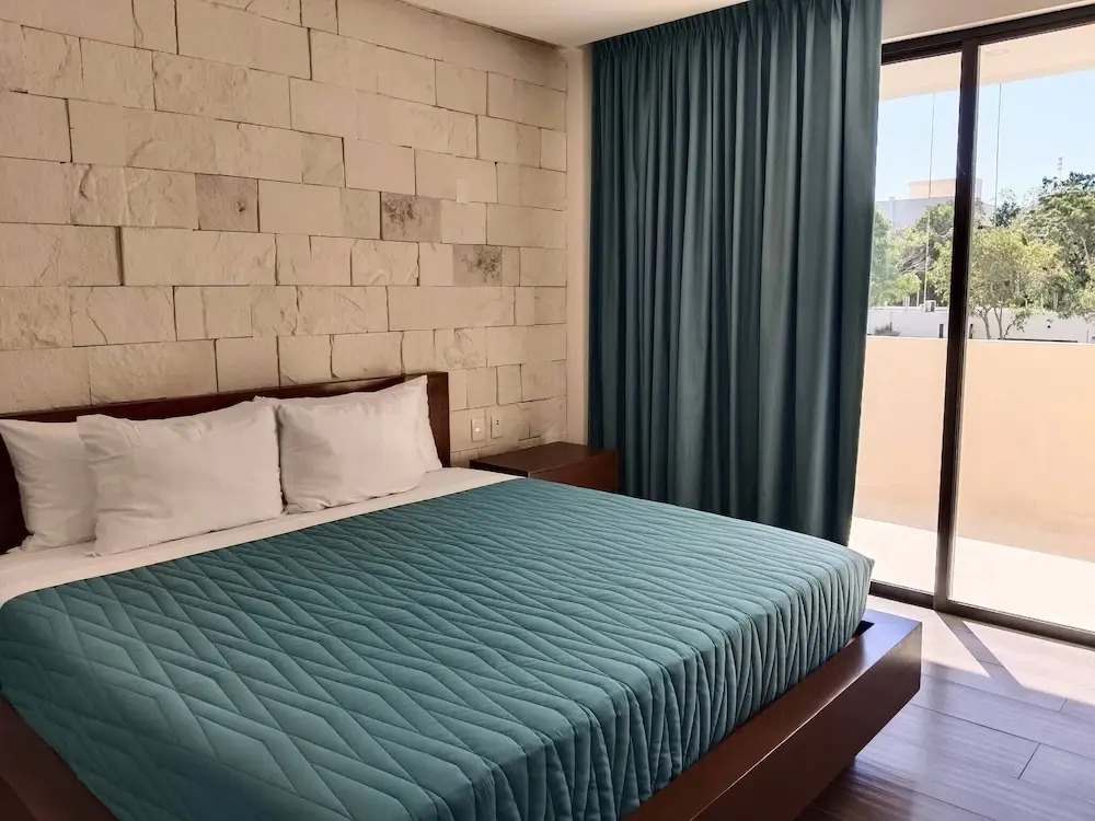 Private Pool - 1 Bedroom Condo - 2 To 4 People