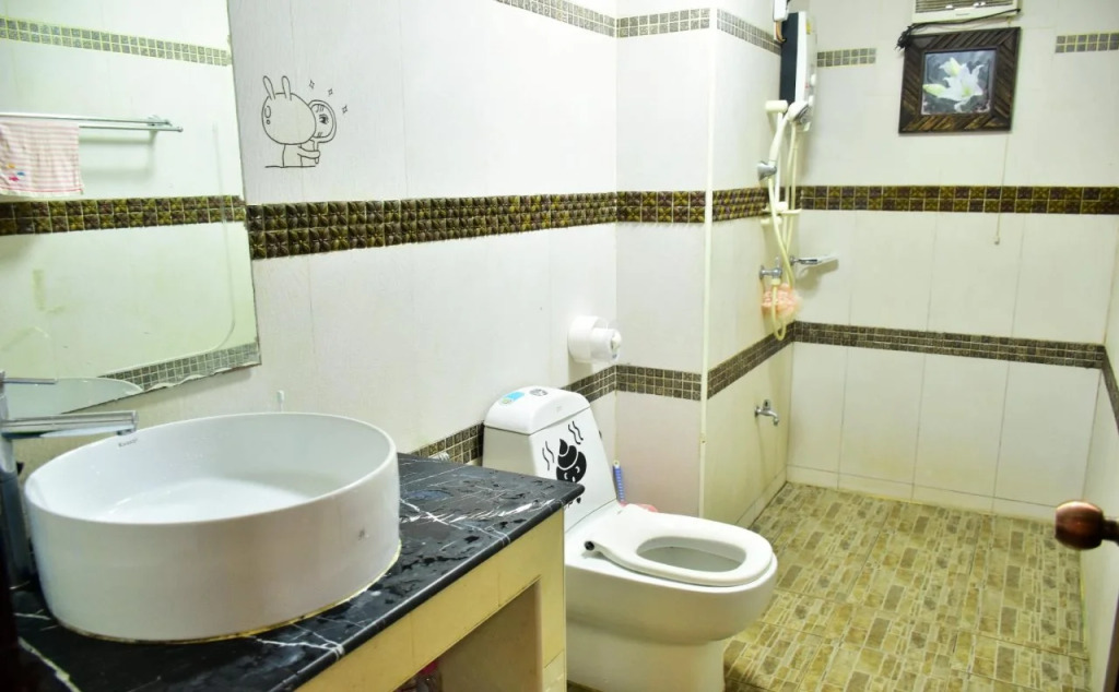 Buc's Hostel