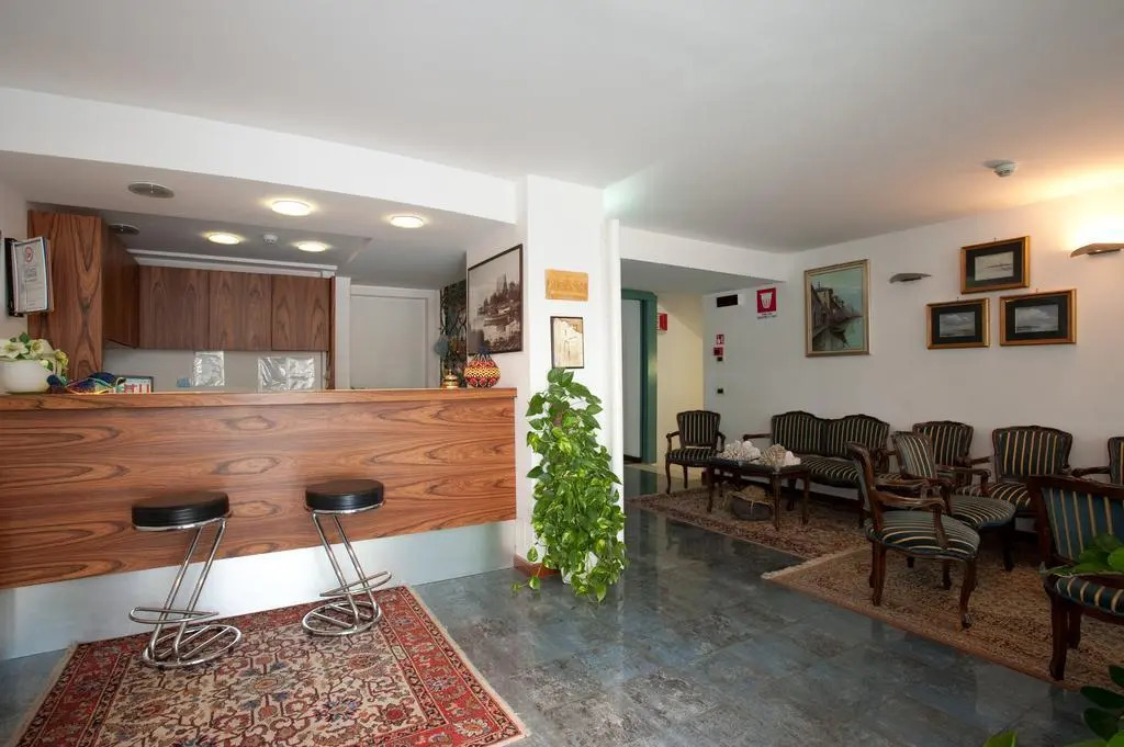 Hotel Salus