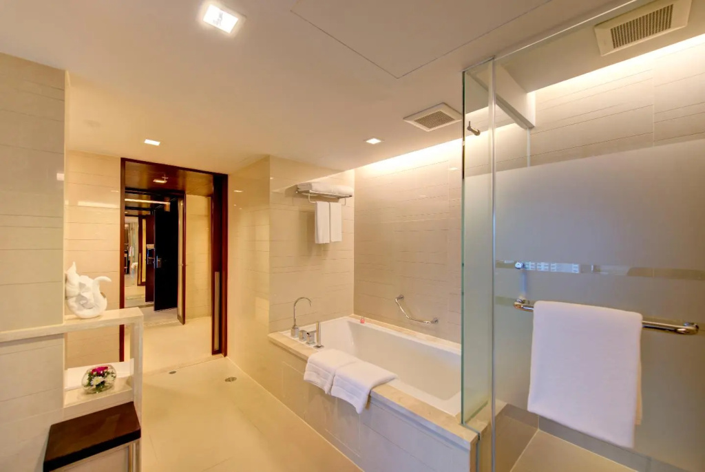 Pathumwan Princess Hotel