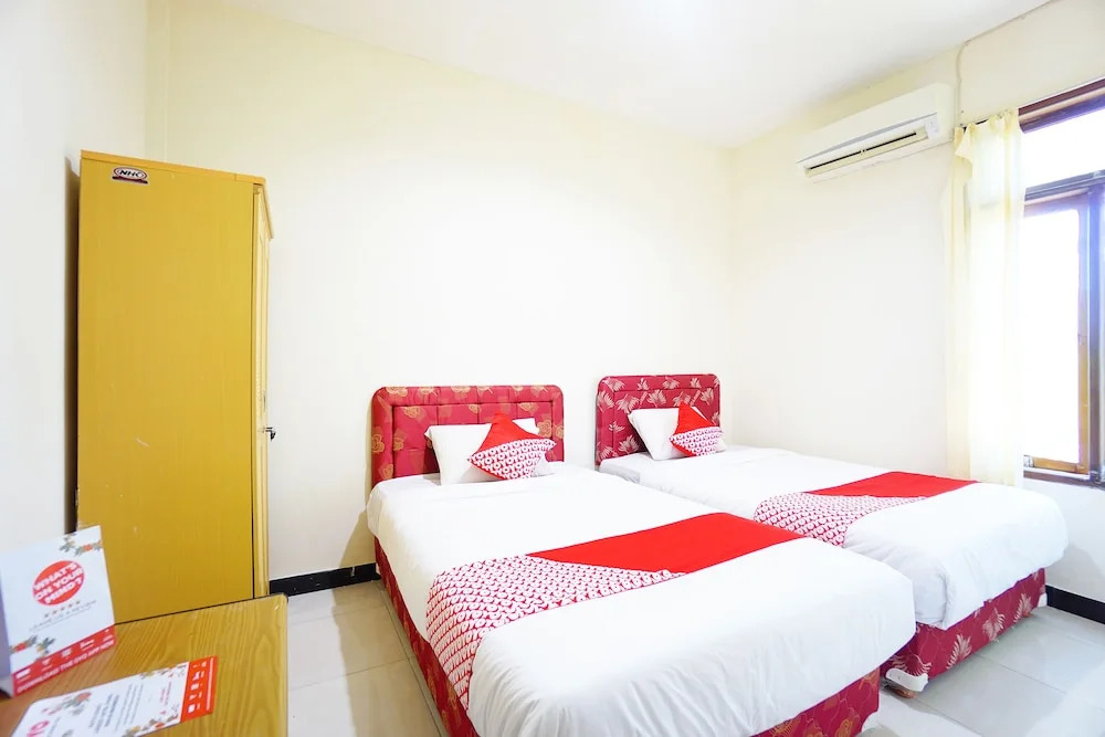 OYO 1292 Lieke Residence