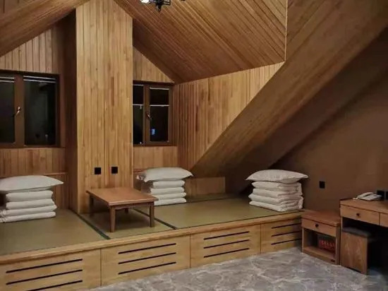 Qigu Yunju Hotel (Changbai Mountain North Slope Distribution Center Branch)