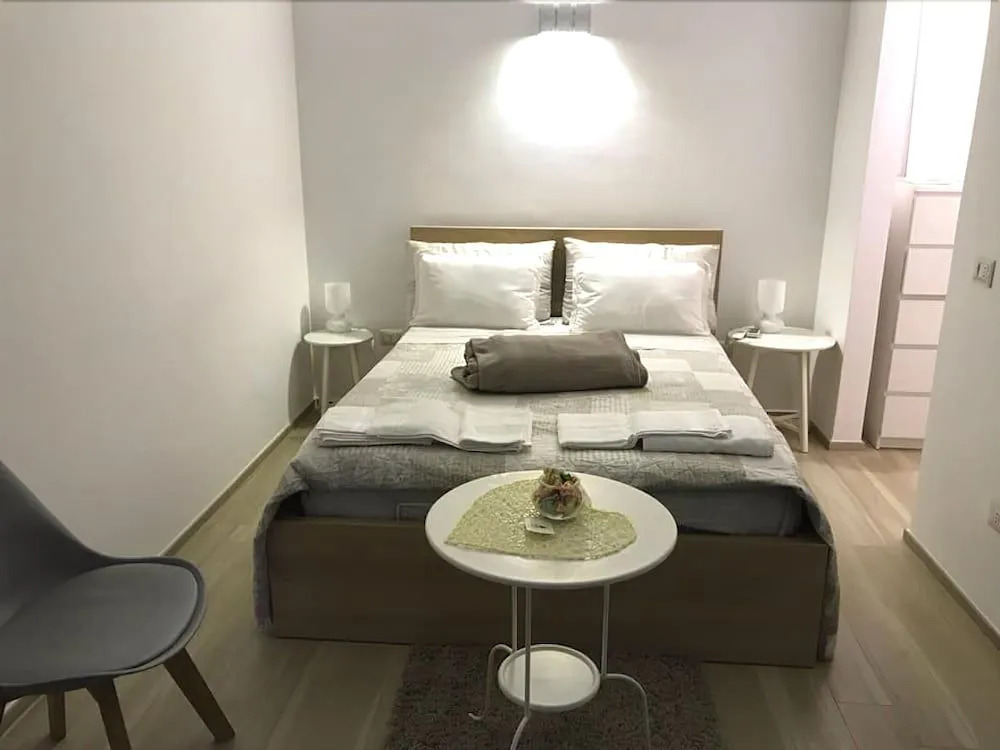 Augustus B&B
