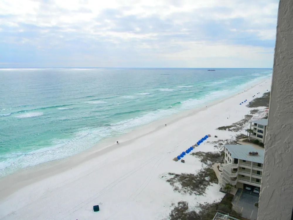SunDestin 1703