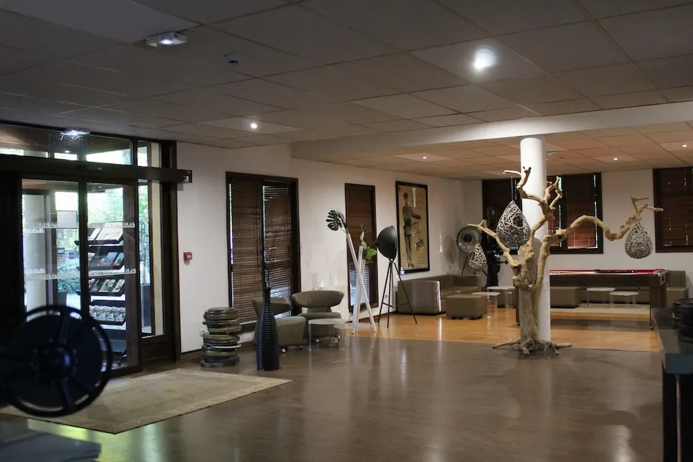 Enzo Hôtels - ST Eloy Metz Amneville
