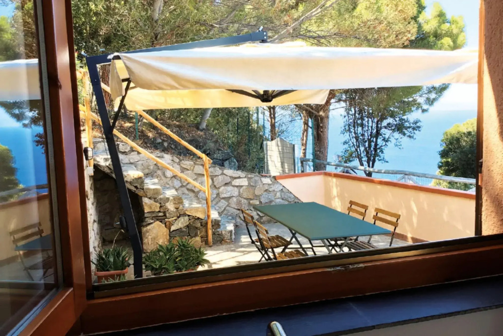 Wonderful Casa Maja with an incredible terrace overlooking the sea between Colle d'Orano and Pomonte-CASA MAJA AI COLOMBI