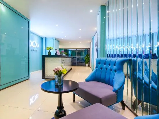 Xana Hotelle Hotel (Chongqing Longhu Yuanzhu Sports Park Subway Station)