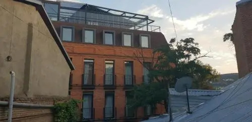2 Santeli Turn Guest House