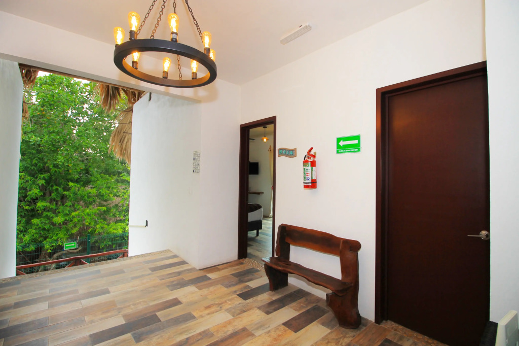 Hotel Pancho Villas