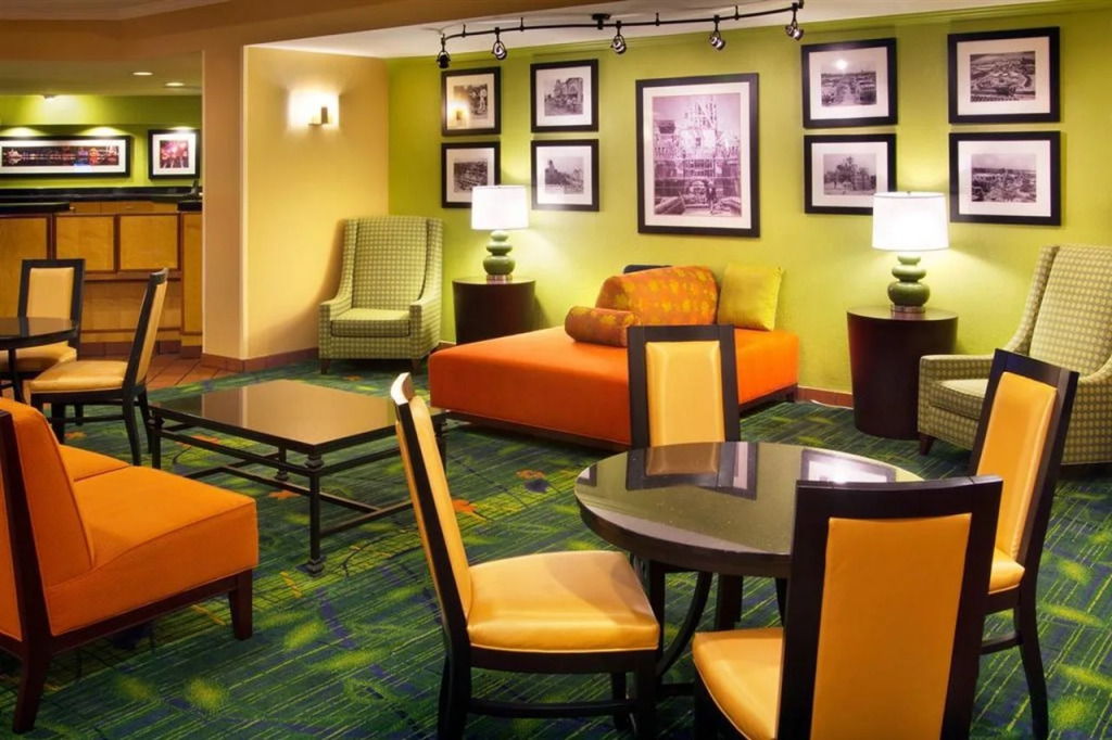 Fairfield by Marriott Anaheim Resort