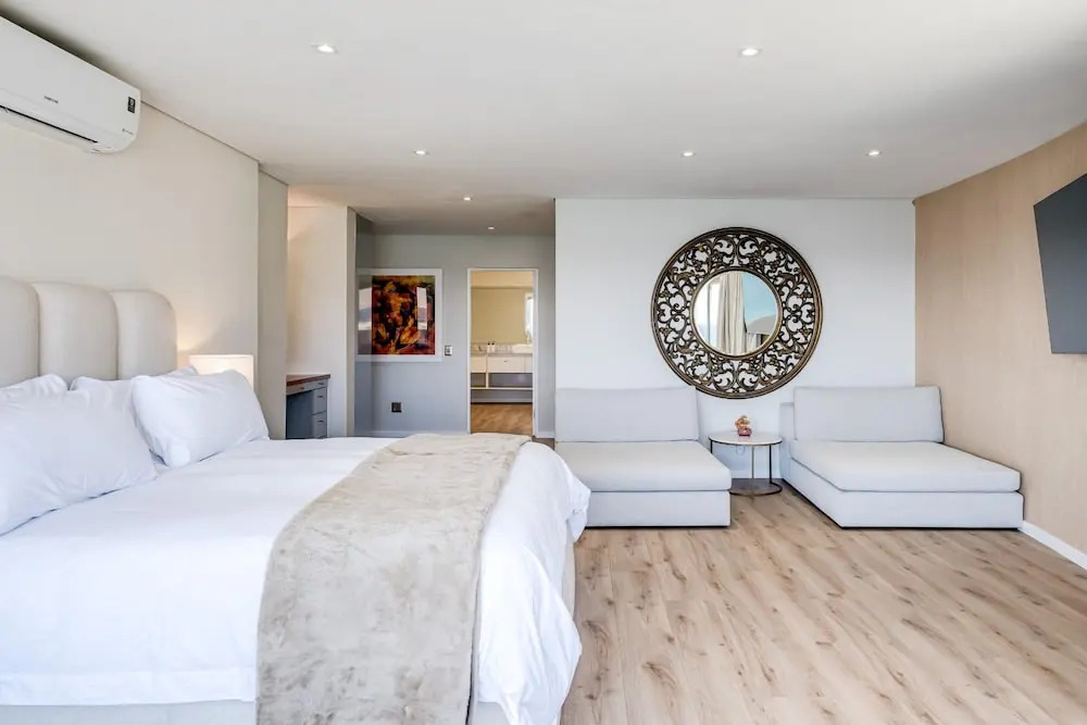 Clifton 2bed Penthouse Sea Views Dunmore Horizons