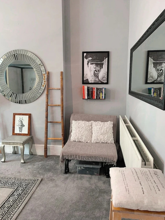 Commodious Studio Apartment in Westfield