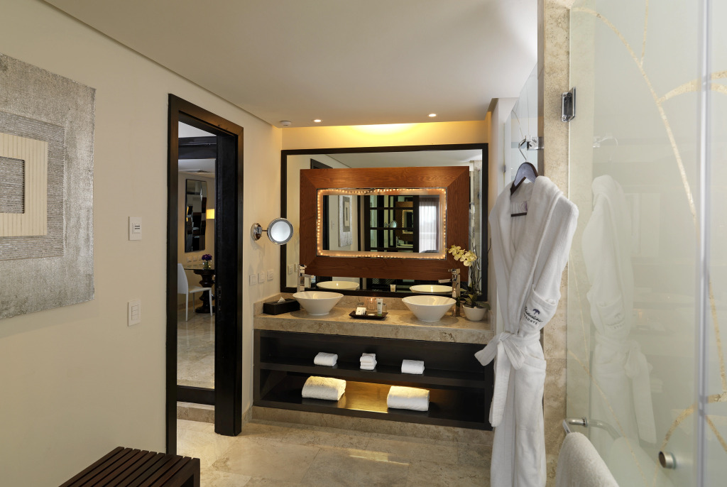 Royal Service at Paradisus La Perla
