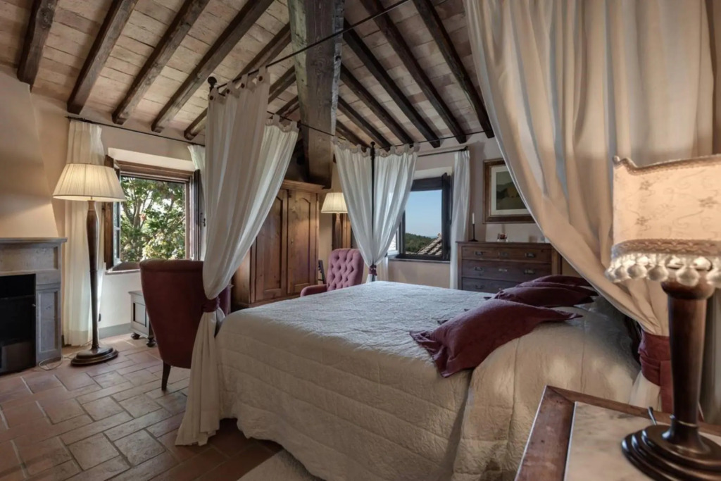 Splendid Luxury Villa Between Montepulciano and Pienza-dionora