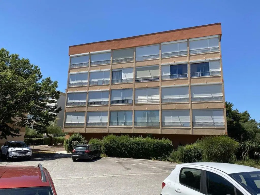 Appartement Balaruc-les-Bains, 1 pièce, 2 personnes - FR-1-553-112