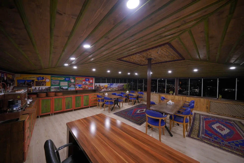 Kayatas Cave Suites