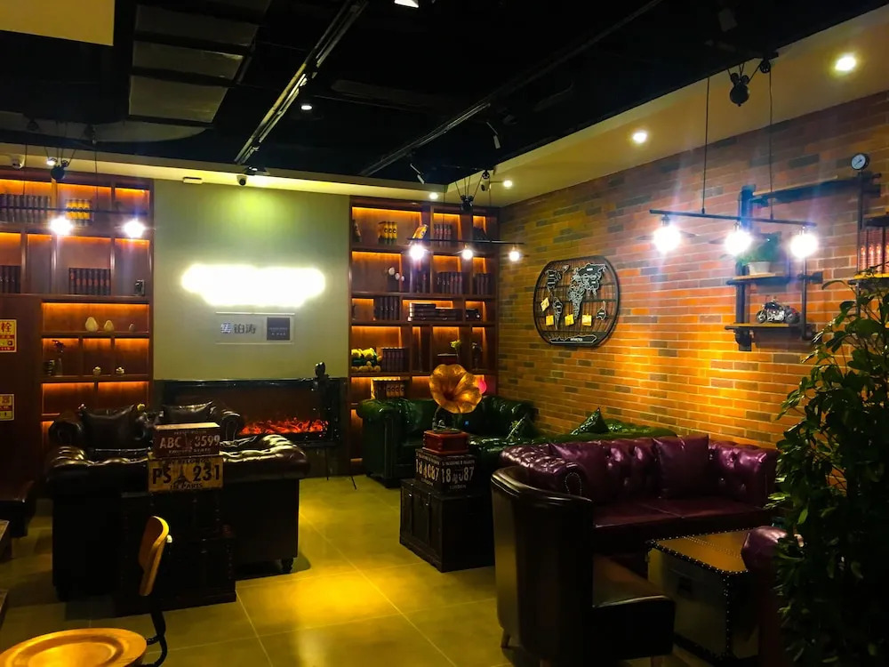 James Joyce Coffetel Xian Nanmen Ming City Wall Xiaonanmen