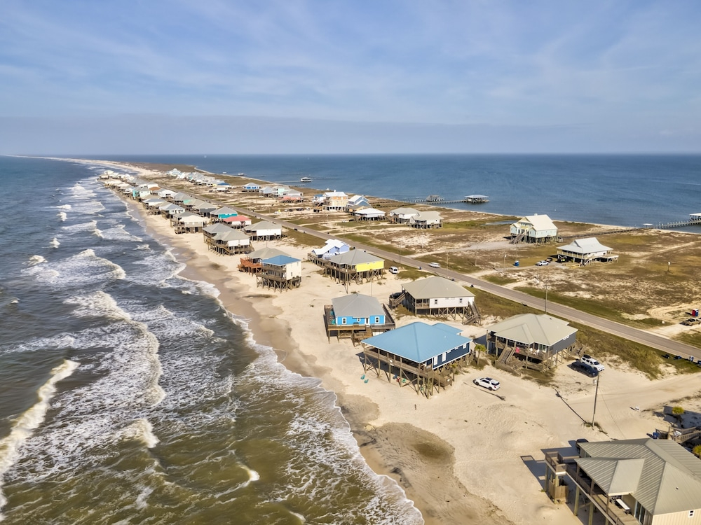 Blue Sky Breeze - 102 Tampico 4 Bedroom Home by RedAwning