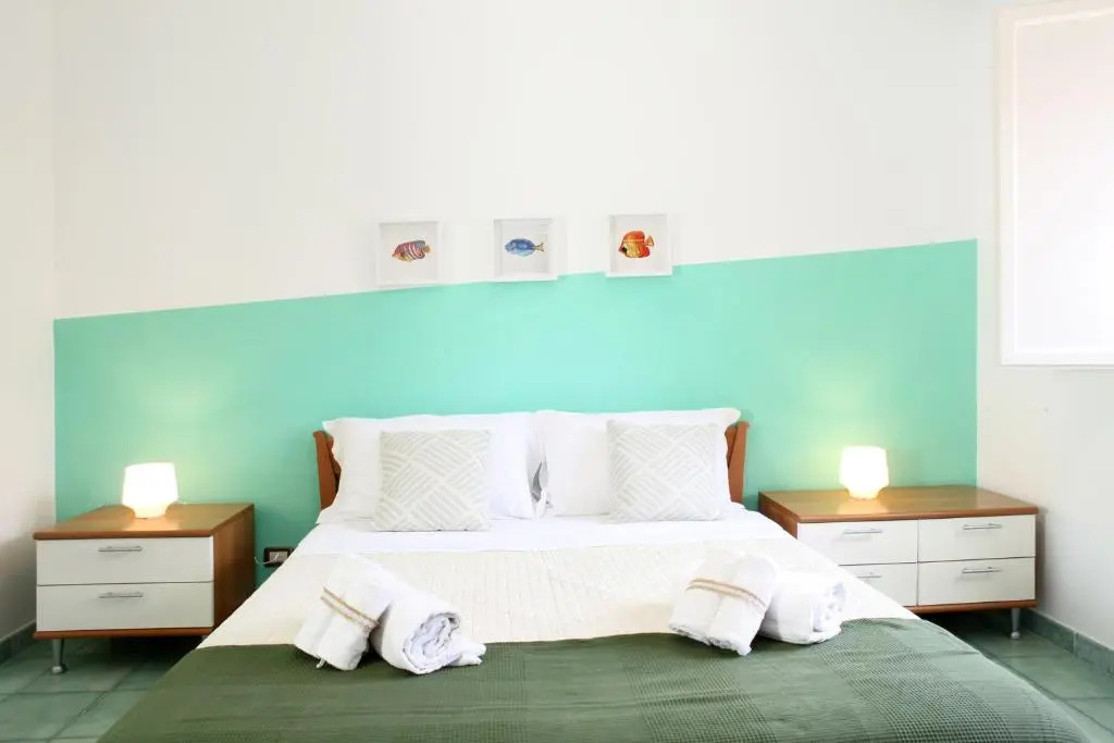 BeachSide Rooms  Suites