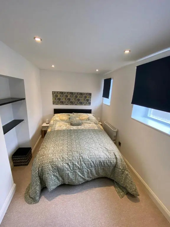 Buckingham House Apartment 2