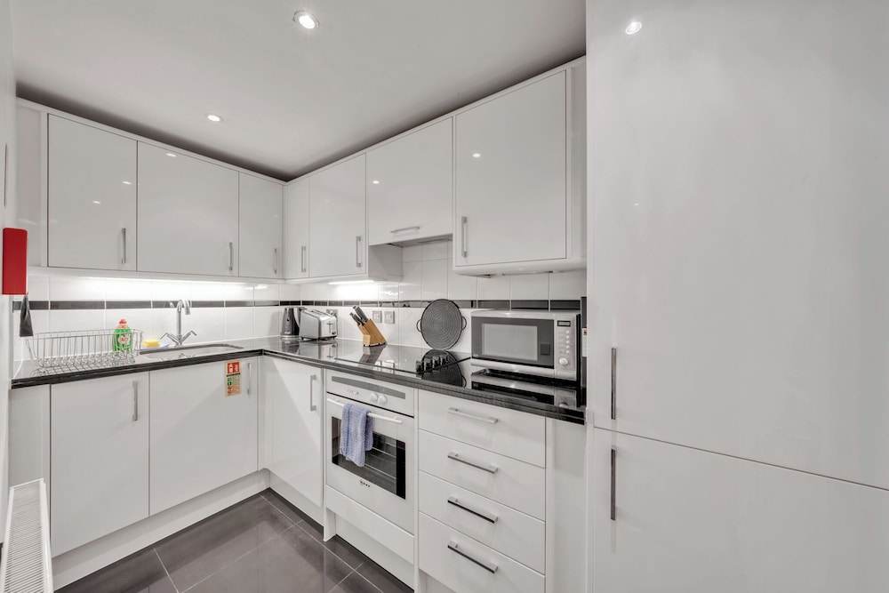 Hertford Flat 11