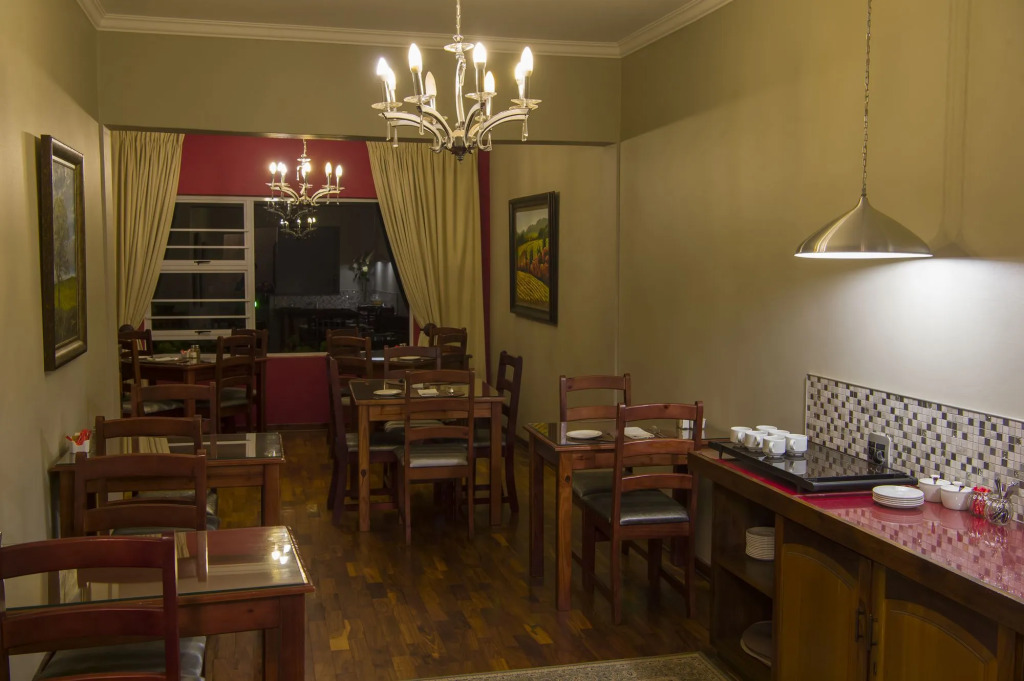 Bayswater Lodge