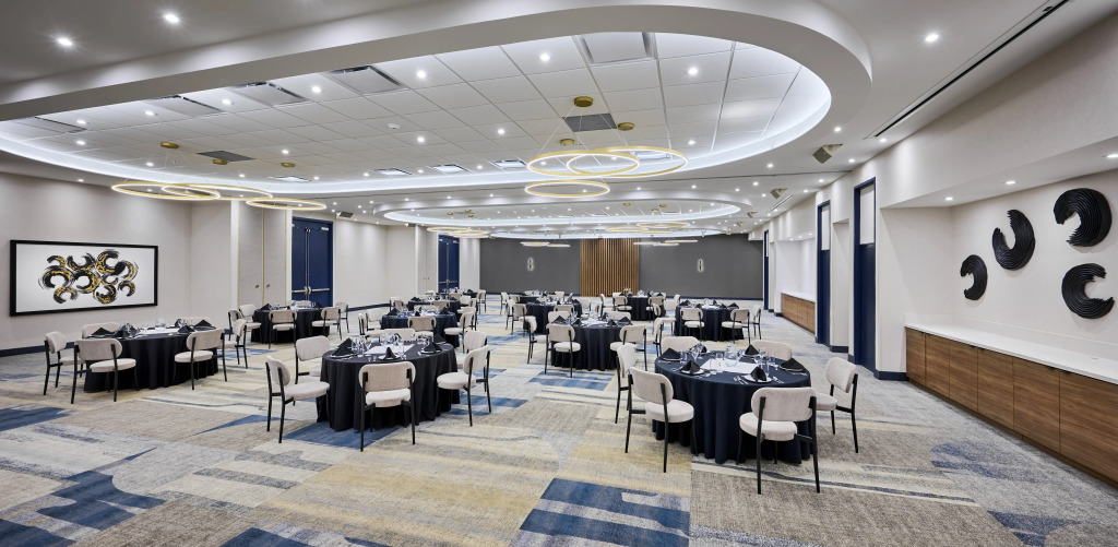 Holiday Inn Burlington Conference Centre by IHG
