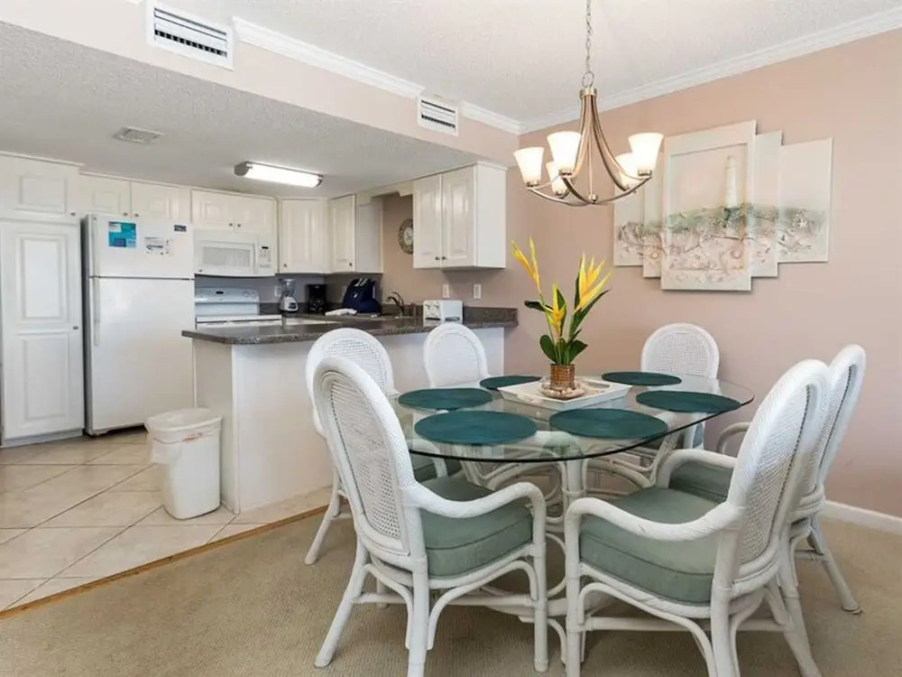 Cinco 4 by Meyer Vacation Rentals