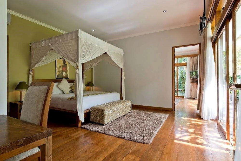 Zolina Villa