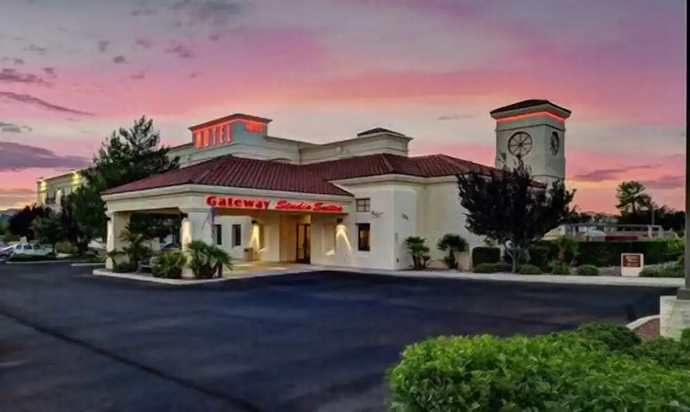 Gateway Studio Suites