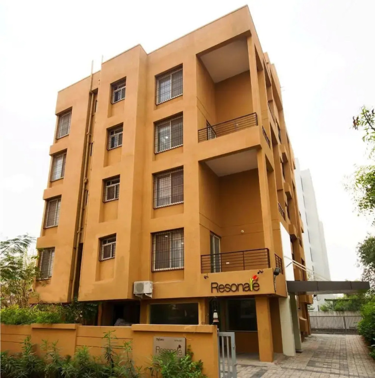 Resonare Hospitality Services Llp