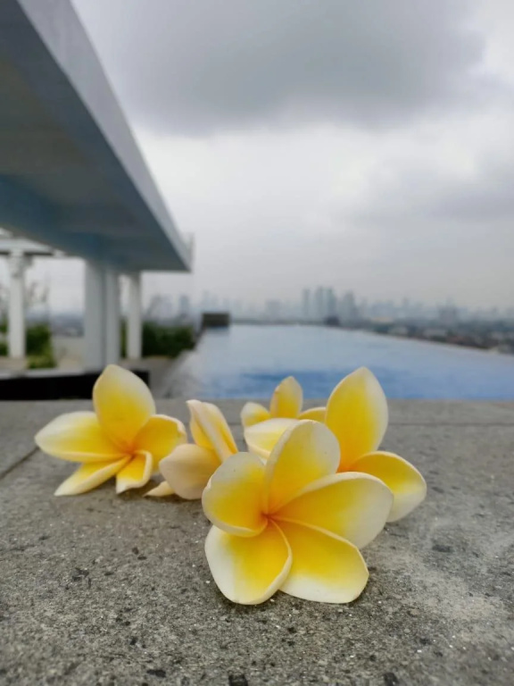 Azana Suites Hotel Antasari