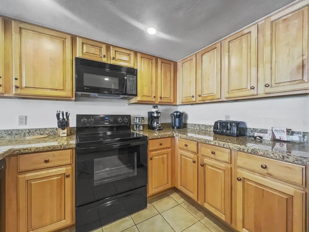 Sl299 Spruce Lodge 2br 2ba 2 Bedroom Condo by RedAwning